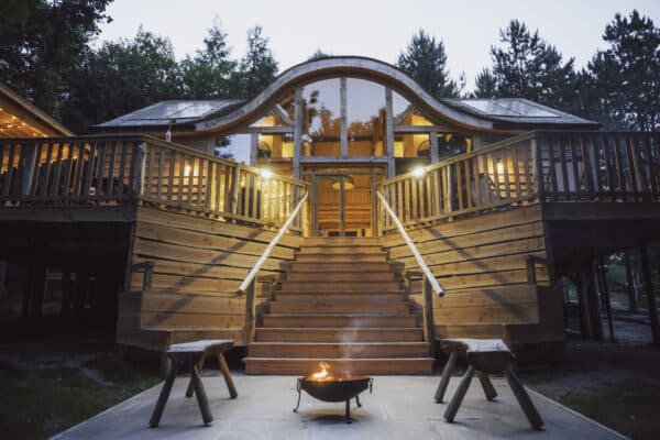 Win A Canopy & Stars £2000 Voucher