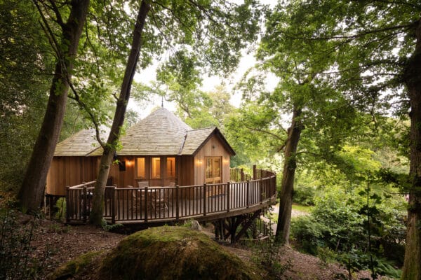Win A Canopy & Stars £2000 Voucher - Image 2