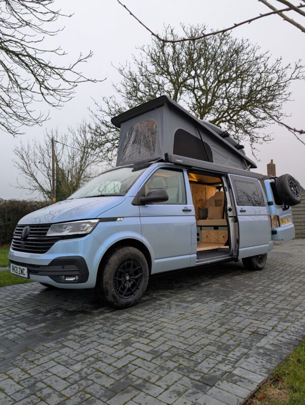 Win Odyssey - The Ultimate Automatic T6 Campervan & £1000!