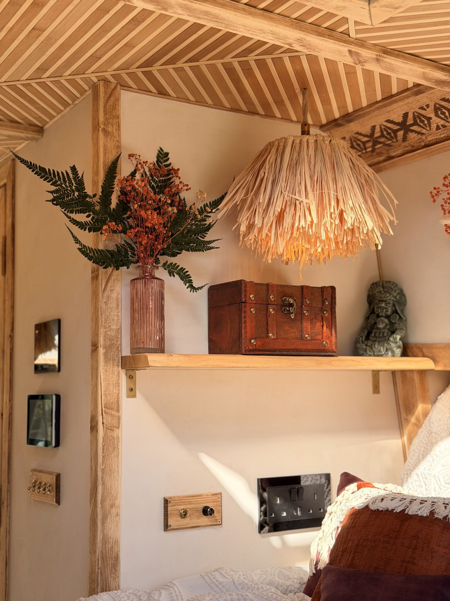 Win Tōnatiuh - The Ultimate 4-Berth Villa on wheels + £2000 cash! - Image 11